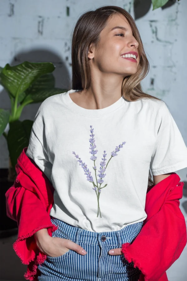 Lavender Design T-Shirt  Loose Fit Aesthetic Tees for women and girls